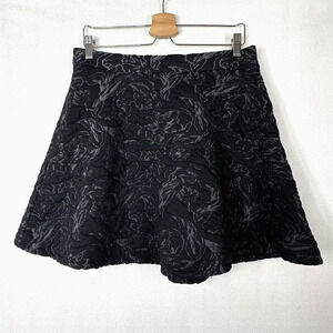 Zara Quilted Mini Skater Skirt L Black Side Zipper Trendy Party Cocktail NEW